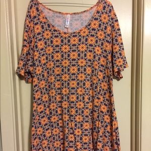 Lularoe 3X perfect t